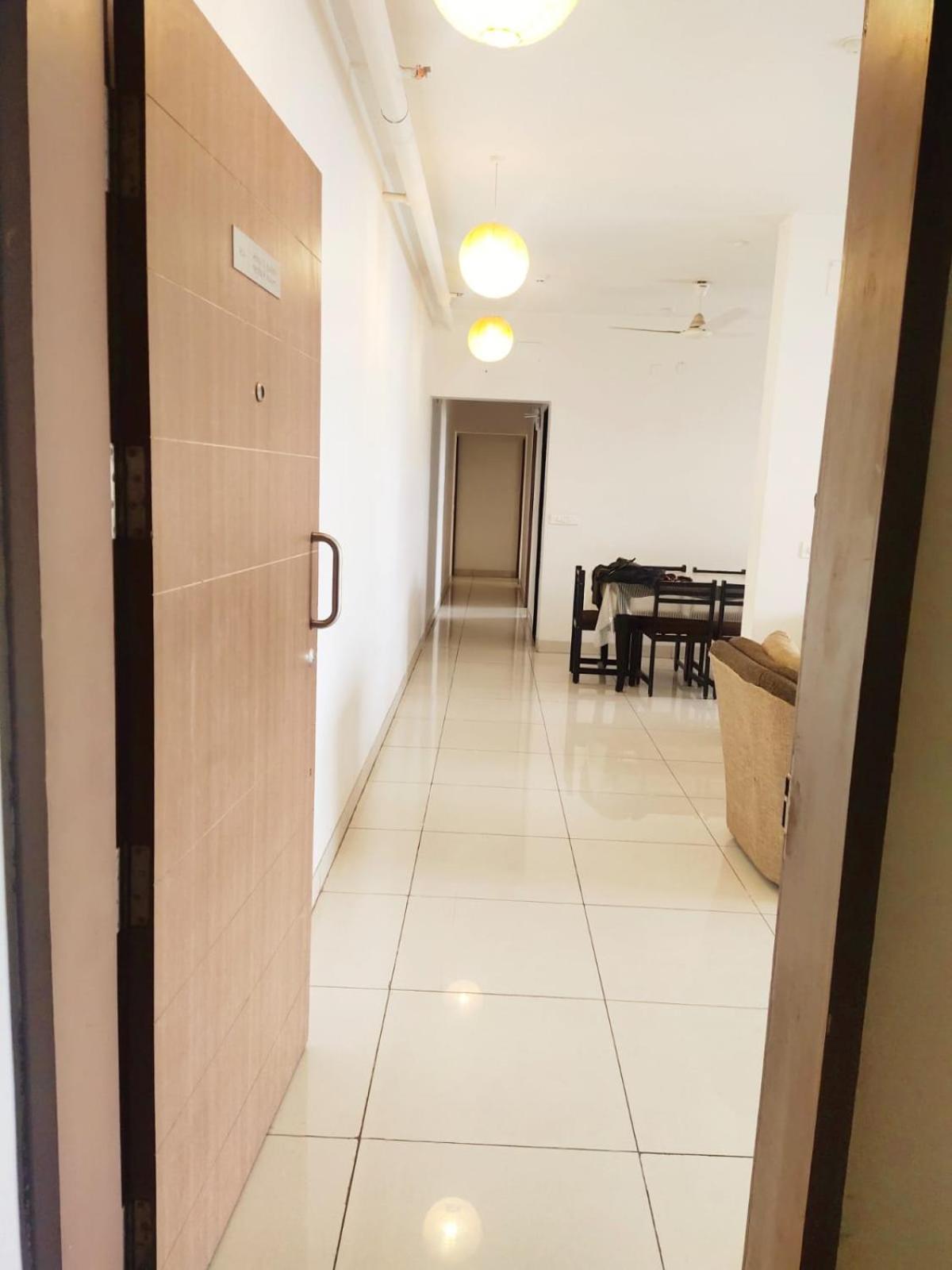 Private Rooms In Blue Ridge Hinjawadi Exterior photo