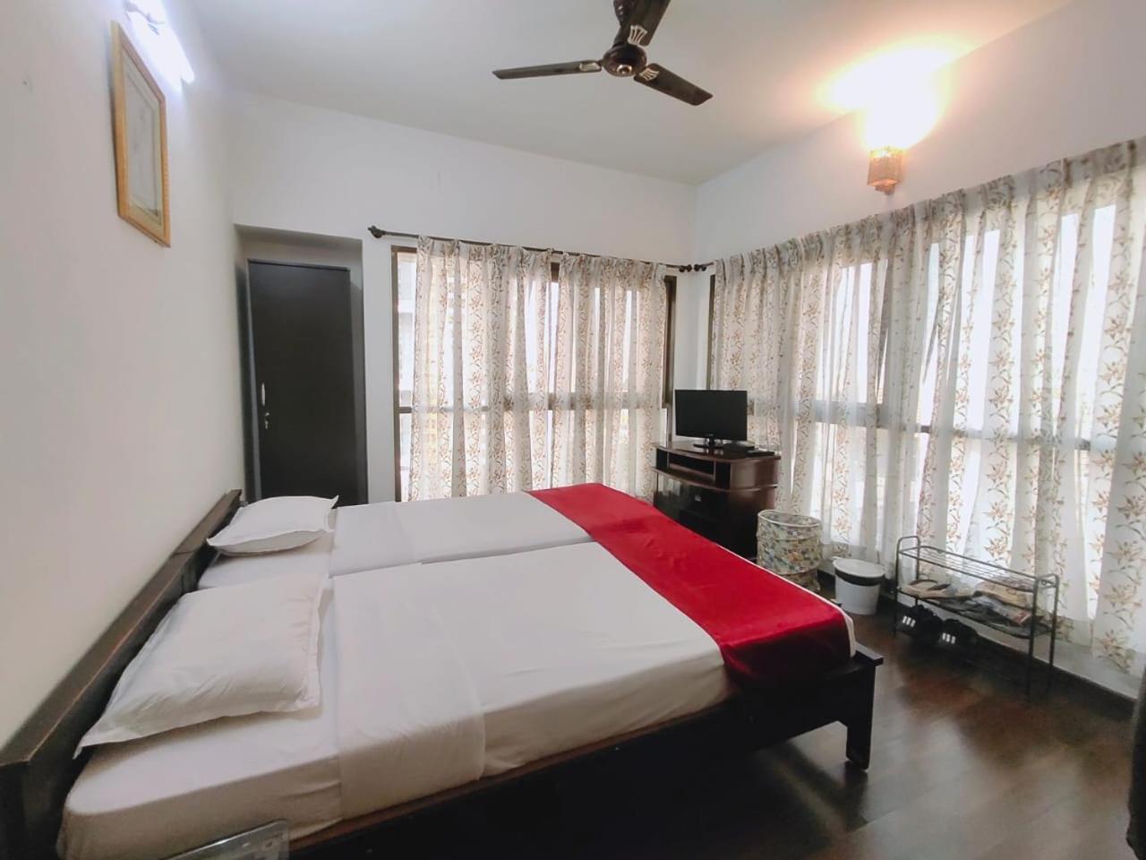 Private Rooms In Blue Ridge Hinjawadi Exterior photo