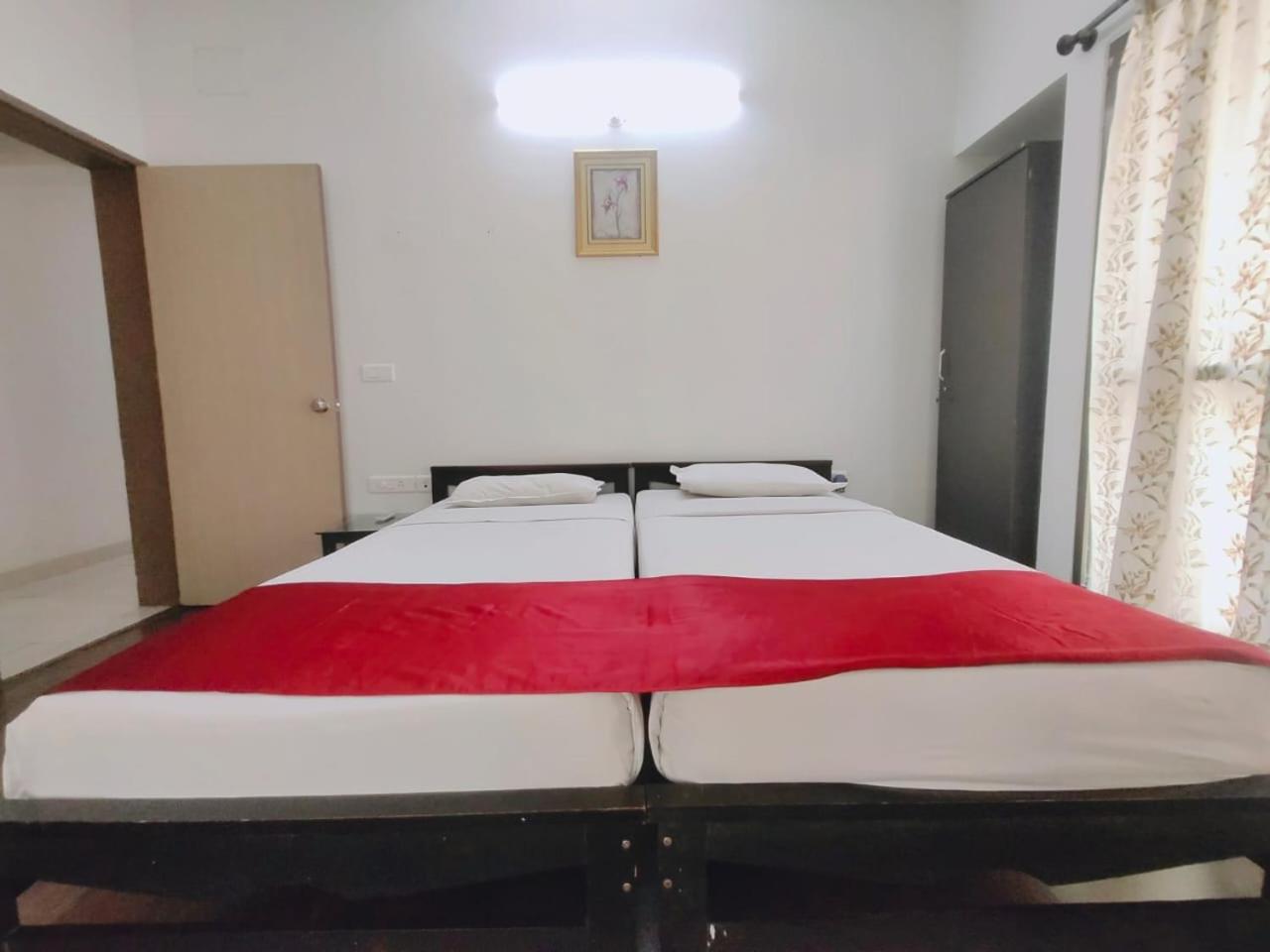 Private Rooms In Blue Ridge Hinjawadi Exterior photo